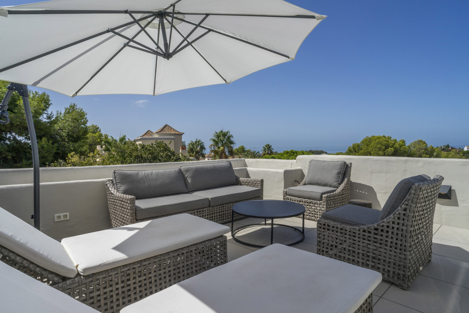 5 Bedroom Townhouse in Marbella - Foto 2