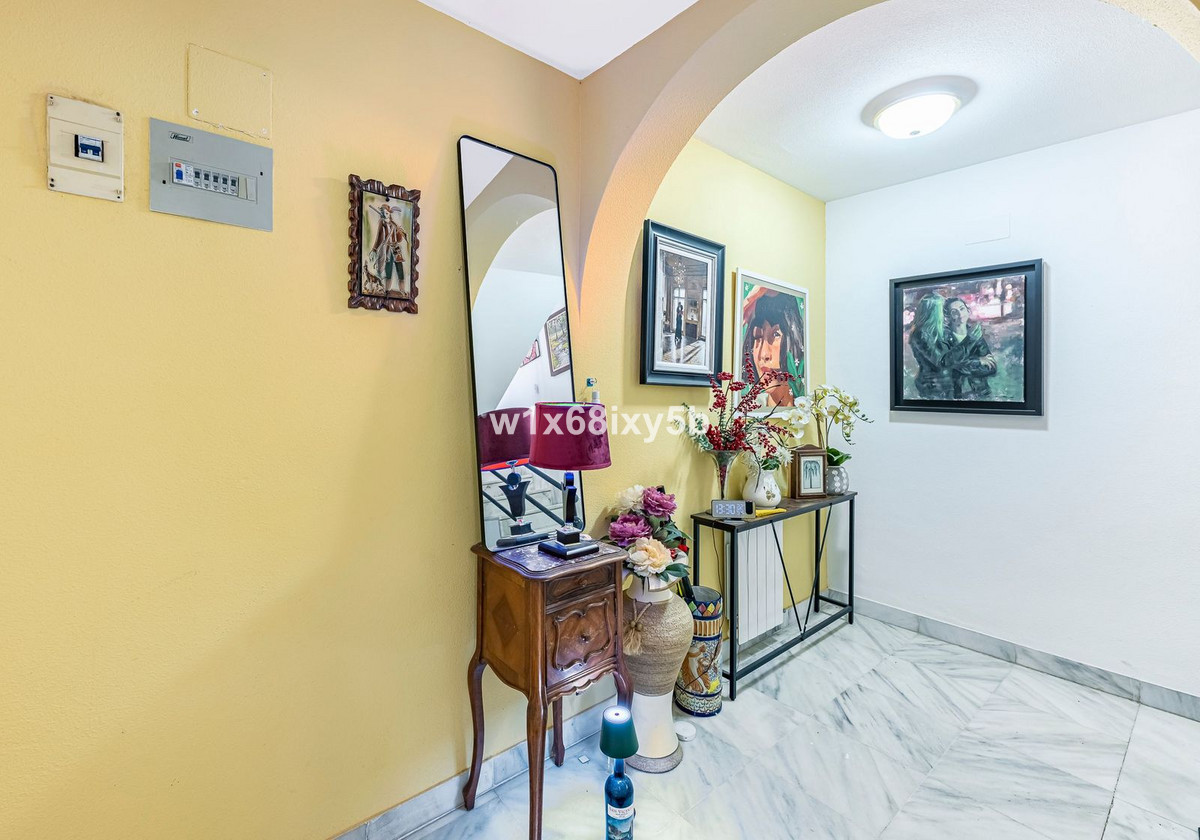 3 Bedroom Townhouse in Estepona - Фото 3