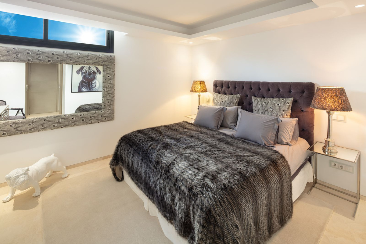 7 Bedroom Villa in Marbella - Photo 21