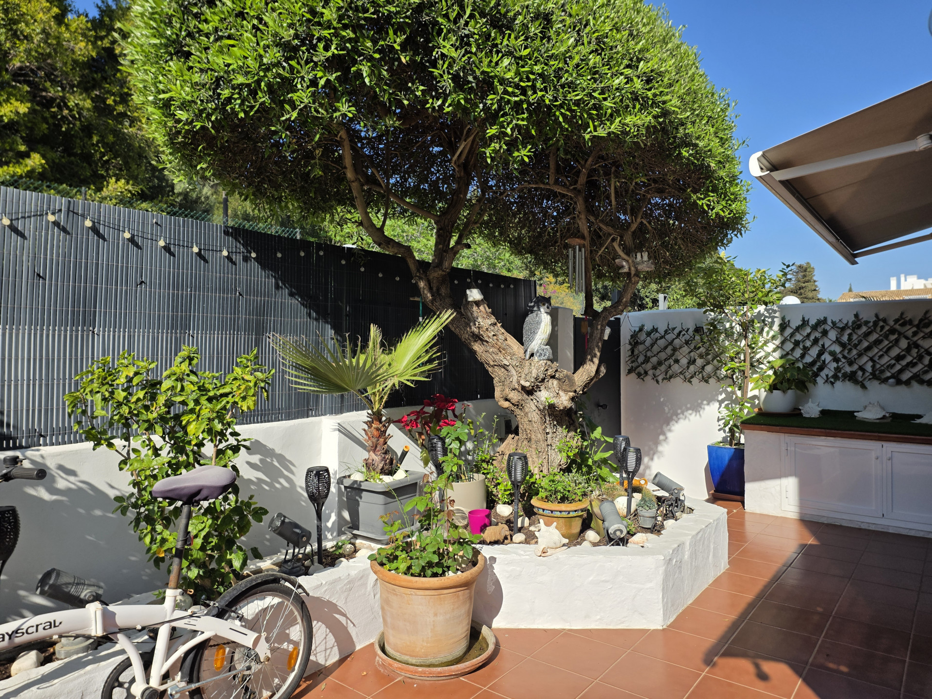 4 Bedroom Townhouse in Marbella - Photo 10