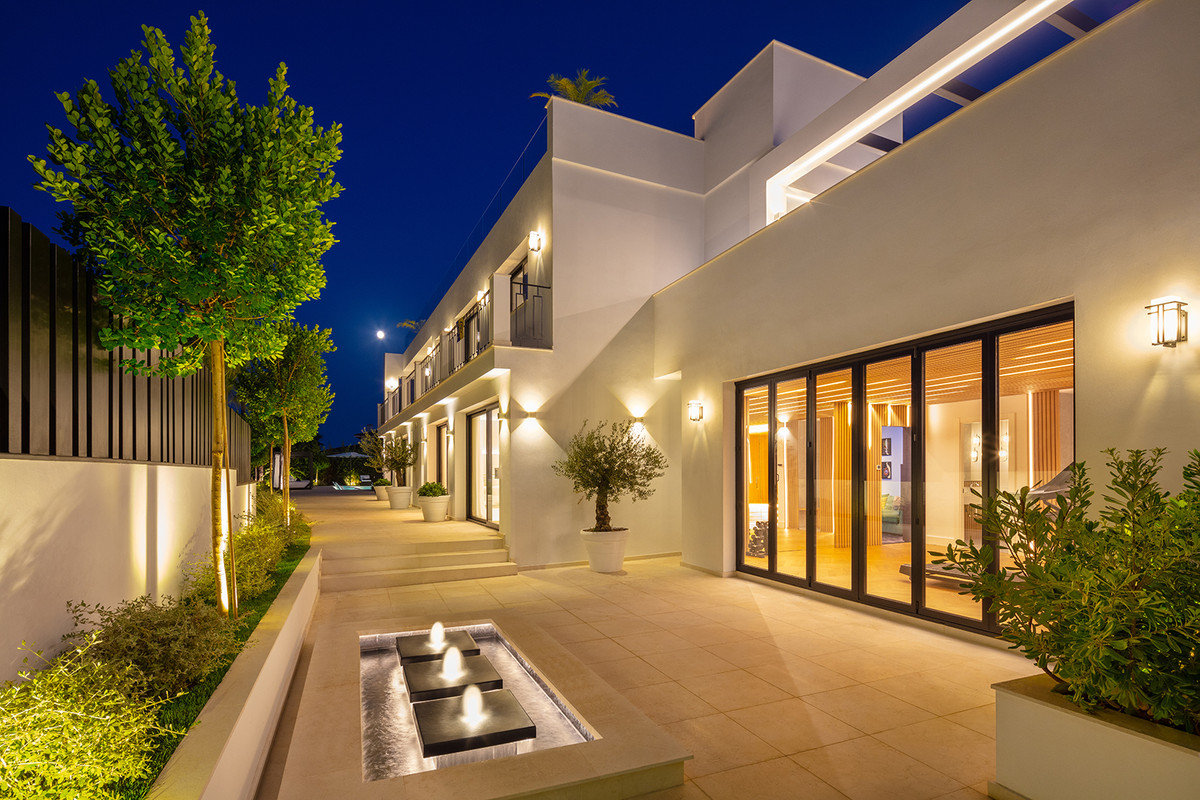 5 Bedroom Villa in Marbella - Foto 16