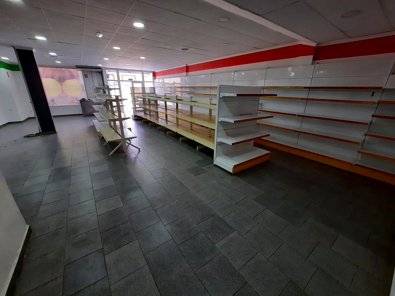 Espaço comercial em Múrcia, Espanha – Foto 3