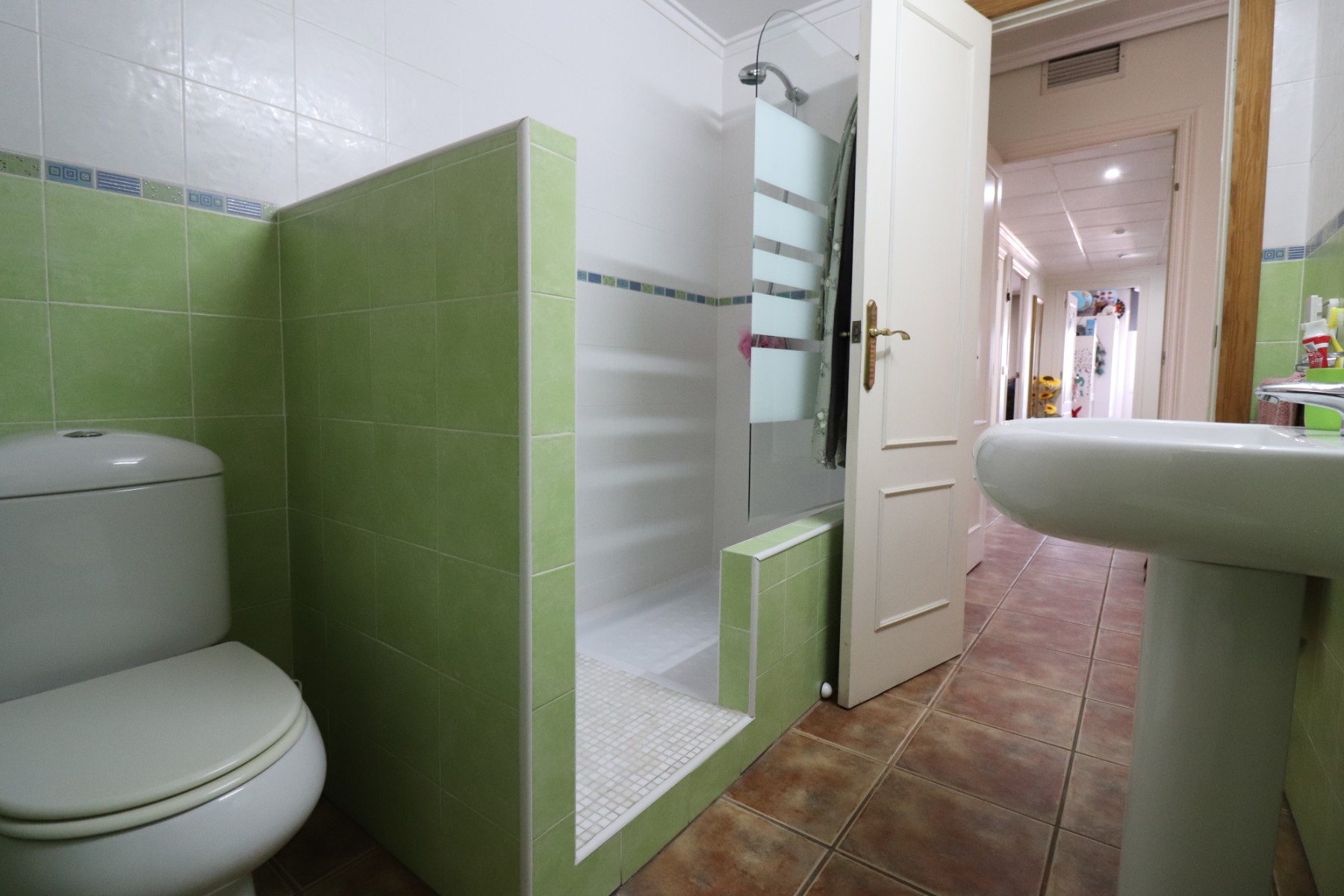 Apartamento com 3 quartos com piscina em Alicante, Espanha – Foto 21