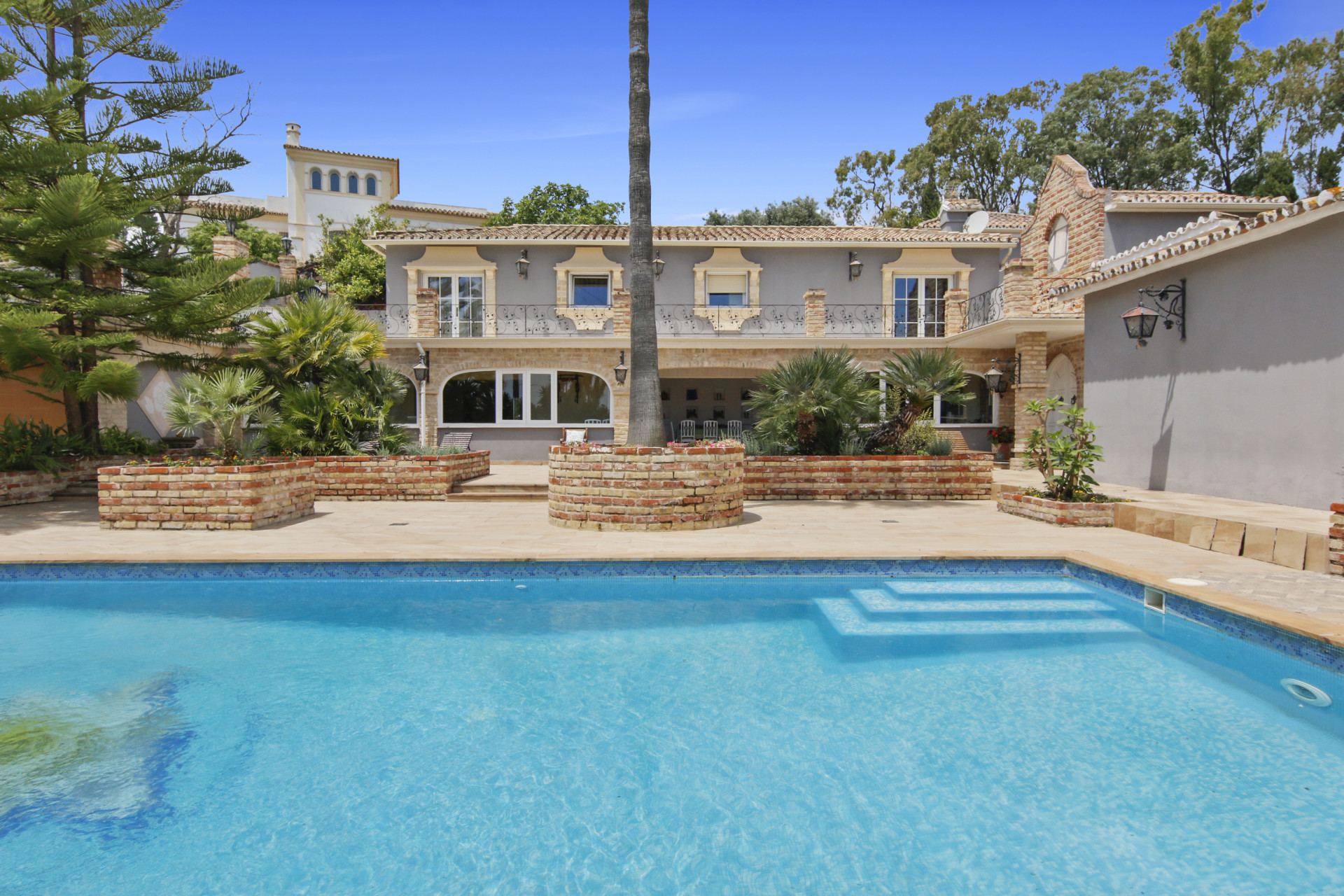 5 Bedroom Villa in Benahavís