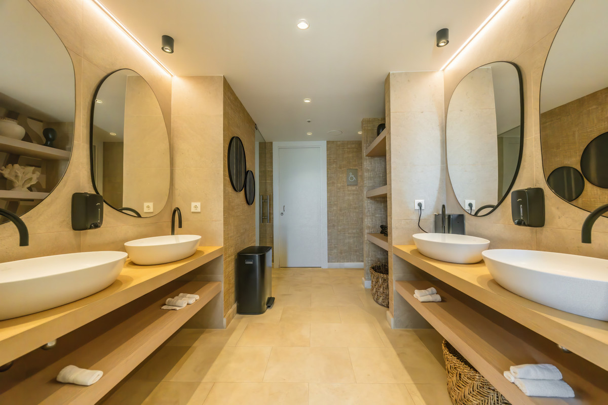 3 Bedroom Apartment in Benahavís - Photo 26