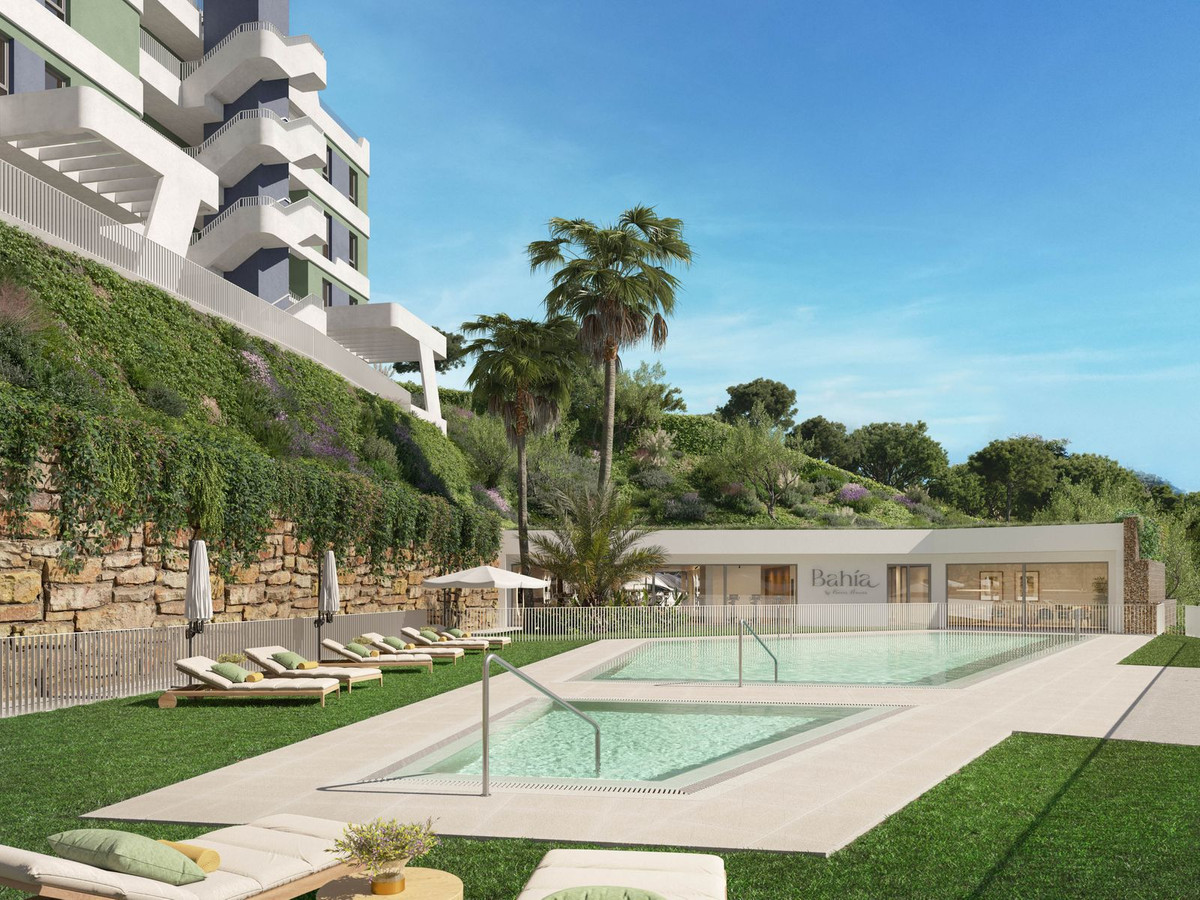 2 Bedroom Apartment in Mijas - Photo 13