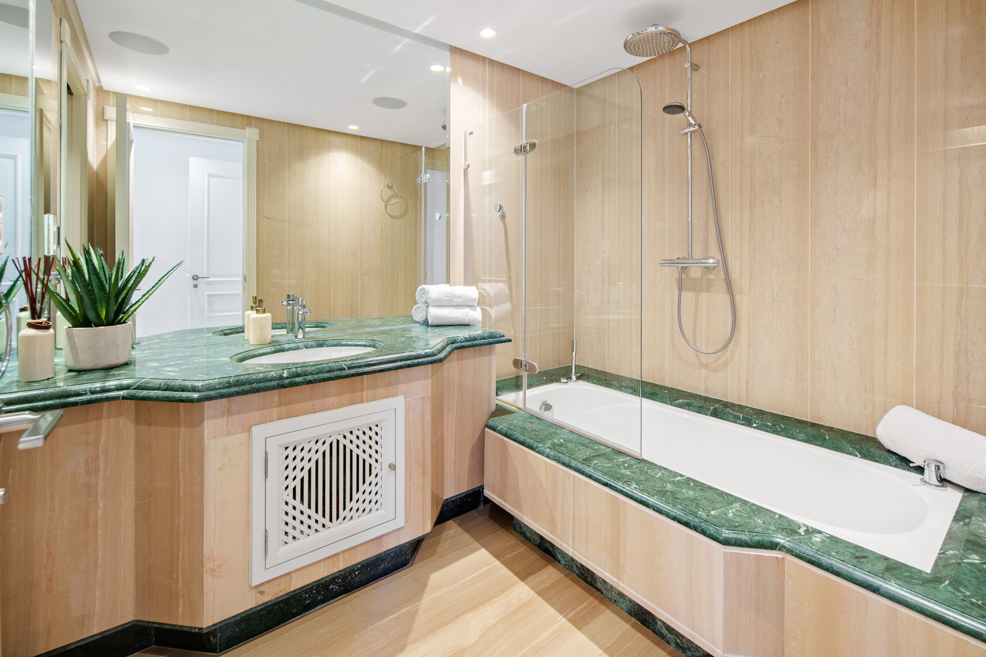 Apartamento com 3 quartos com vista mar em Málaga, Espanha – Foto 20