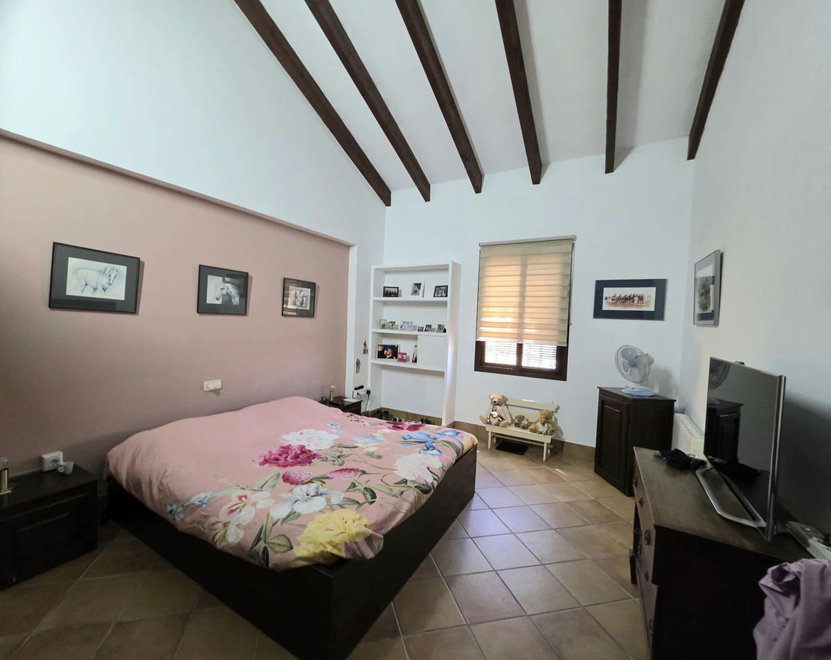 Moradia com 4 quartos com piscina em Sevilla, Espanha – Foto 28