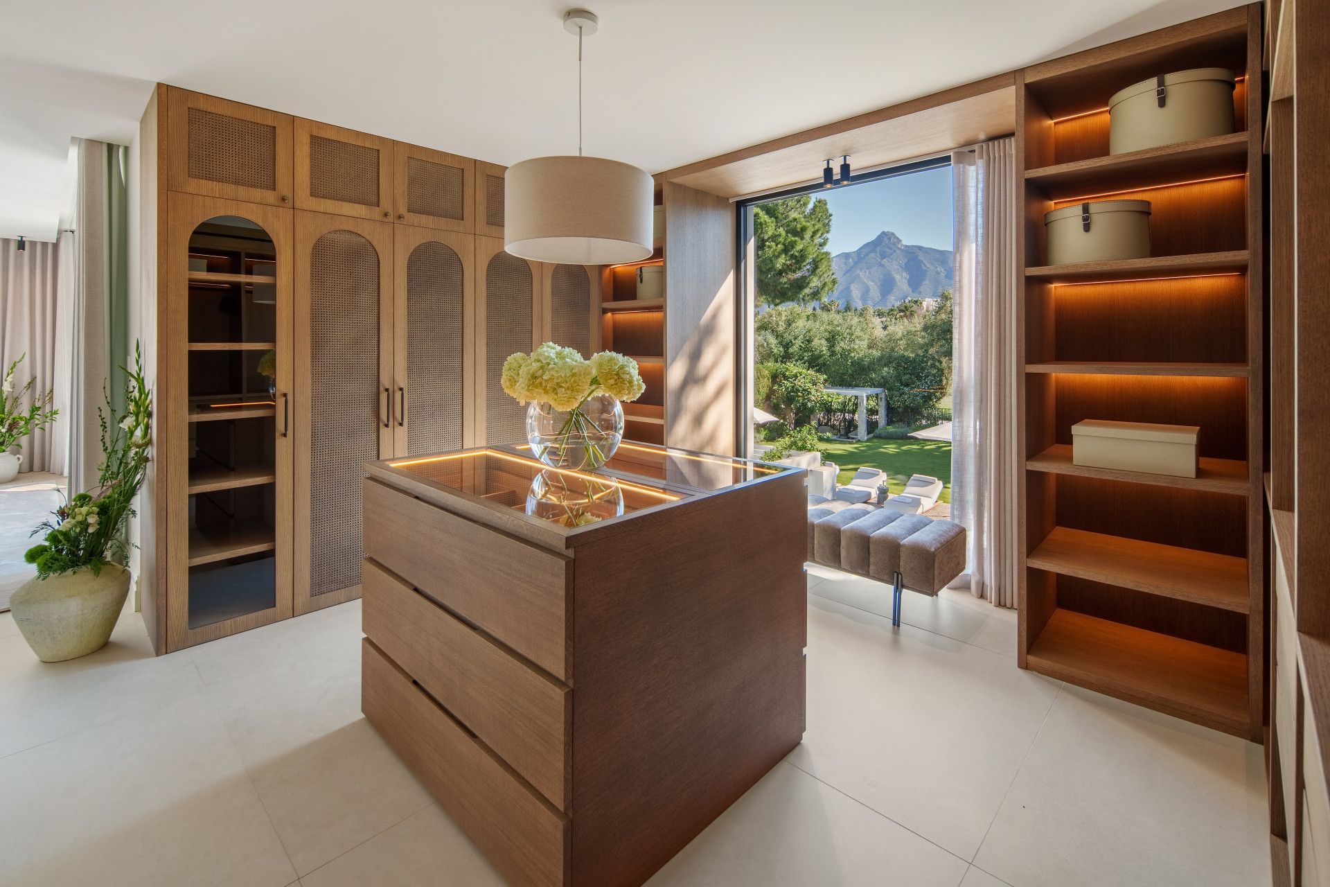 4 Bedroom Villa in Marbella - Photo 19