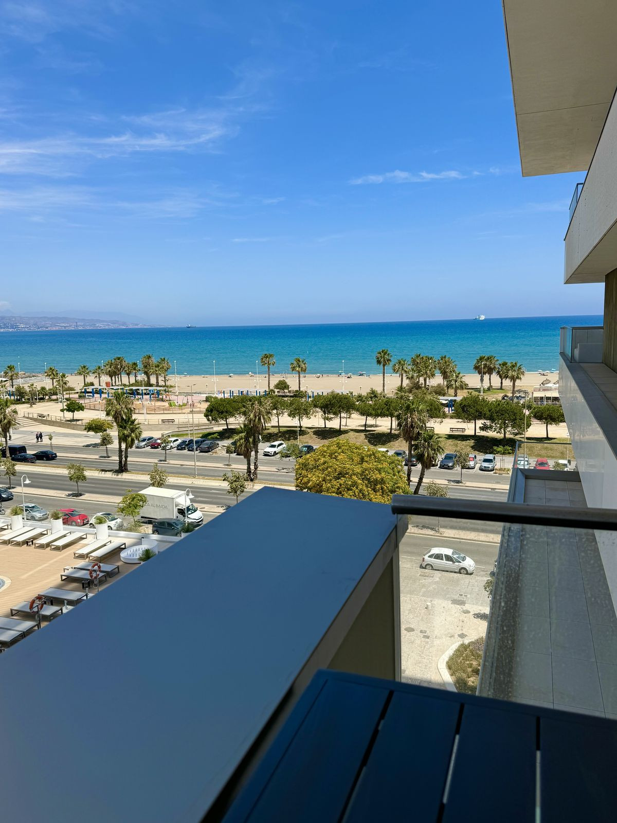 1 Bedroom Apartment in Málaga - Photo 8