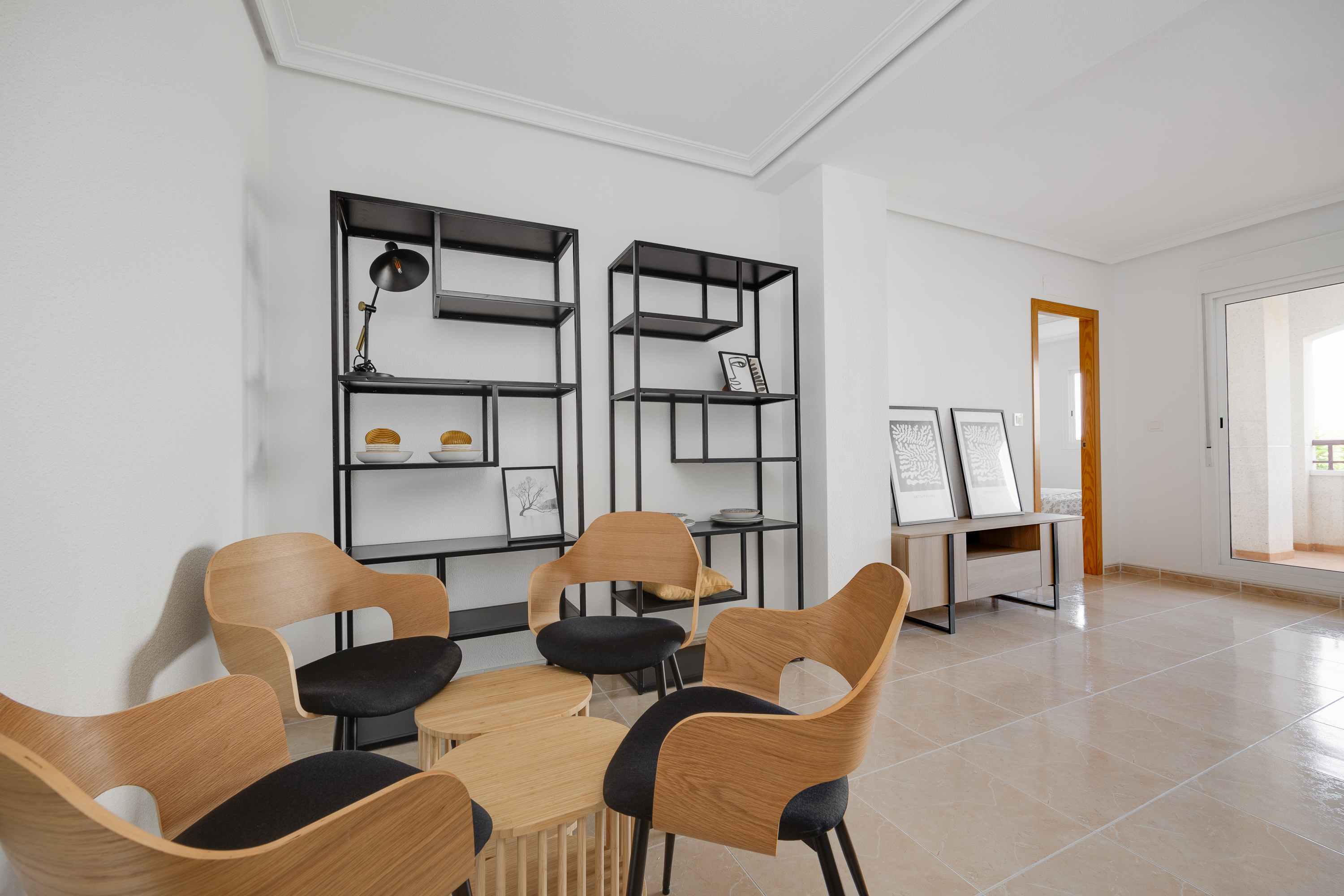 Apartamento com 2 quartos com piscina em Alicante, Espanha – Foto 23