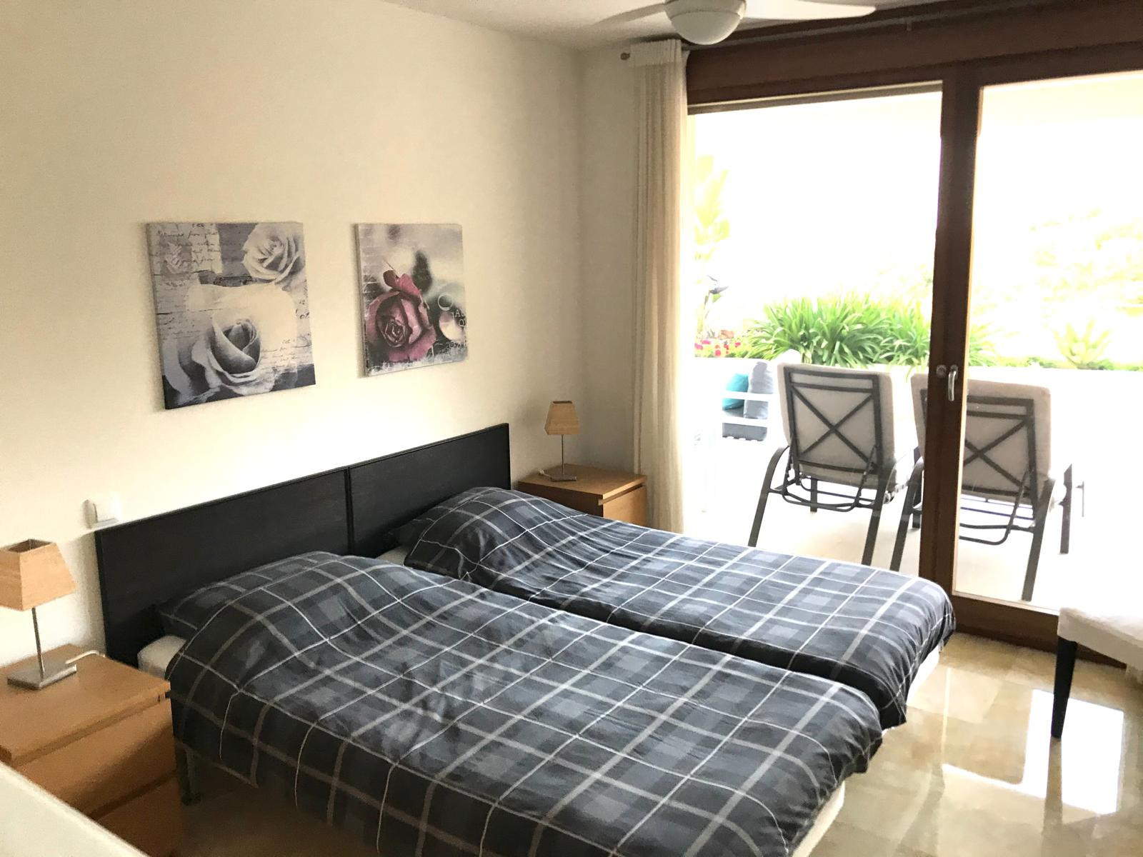 3 Bedroom Apartment in Marbella - Photo 8