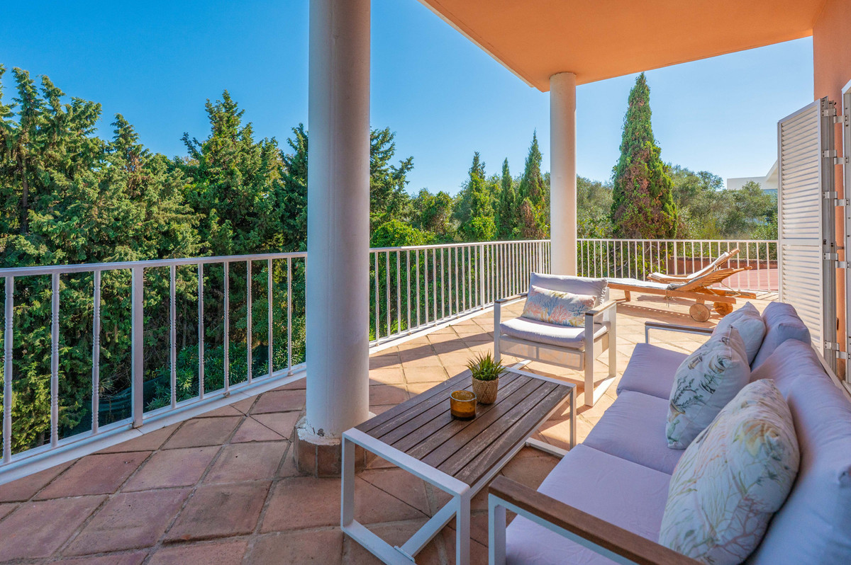 5 Bedroom Villa in Sotogrande - Photo 19
