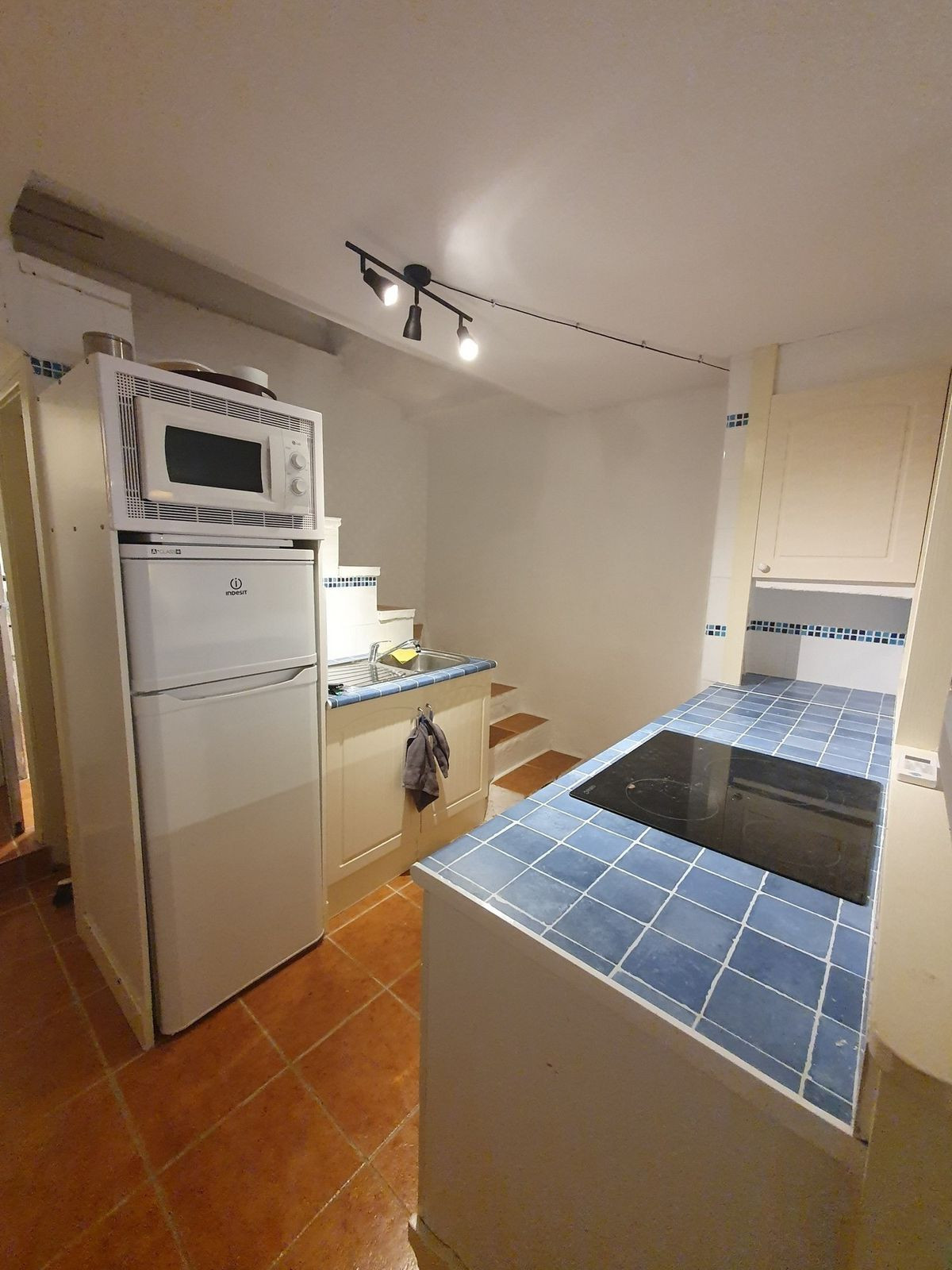 3 Bedroom Townhouse in Guaro - Photo 6