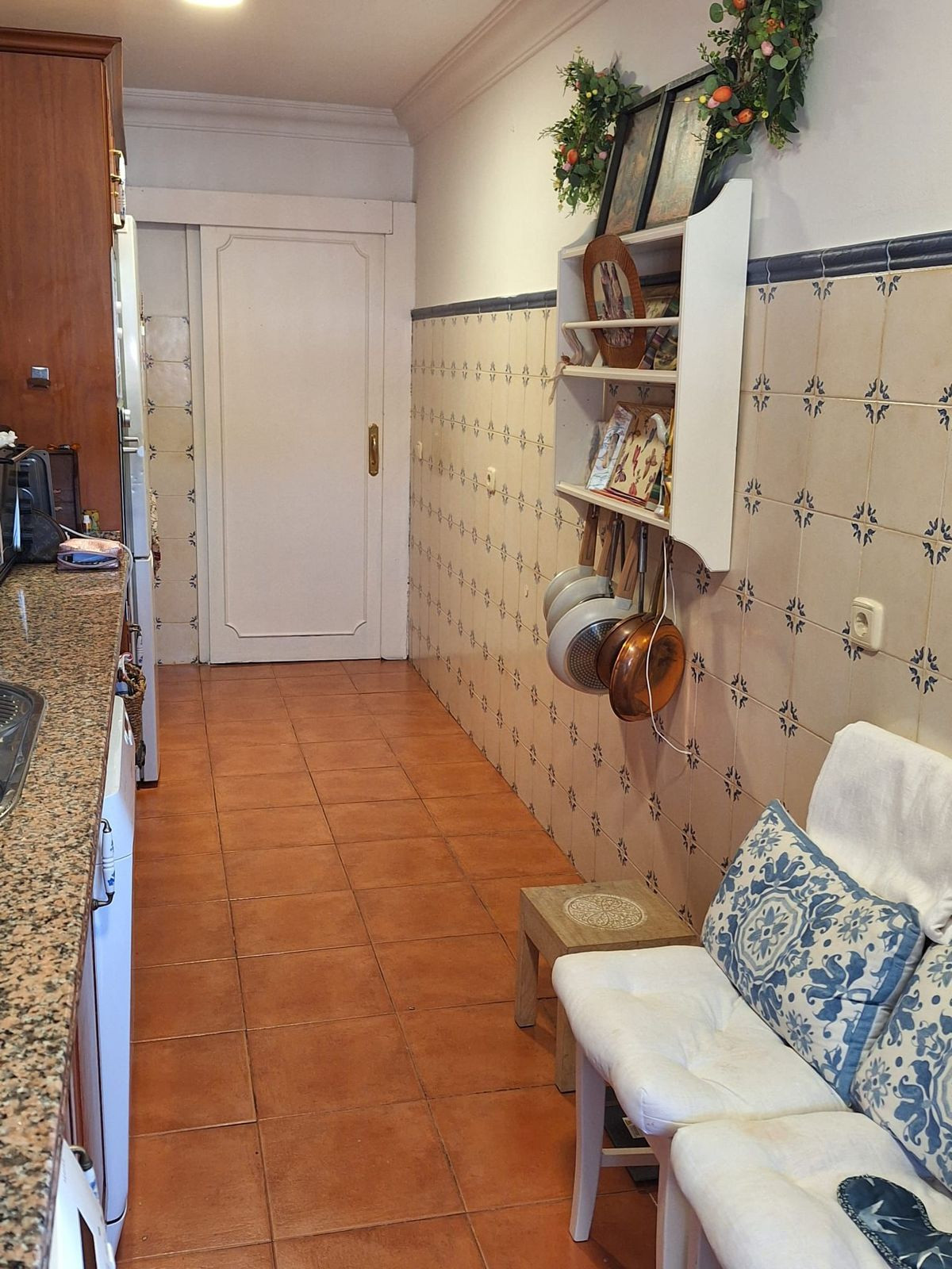 3 Bedroom Apartment in Marbella - Photo 3