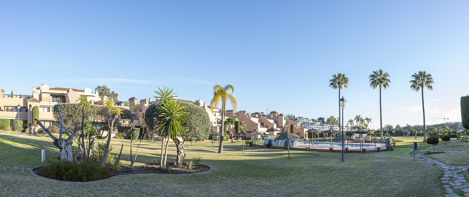 3 Bedroom Penthouse in Estepona - Photo 20