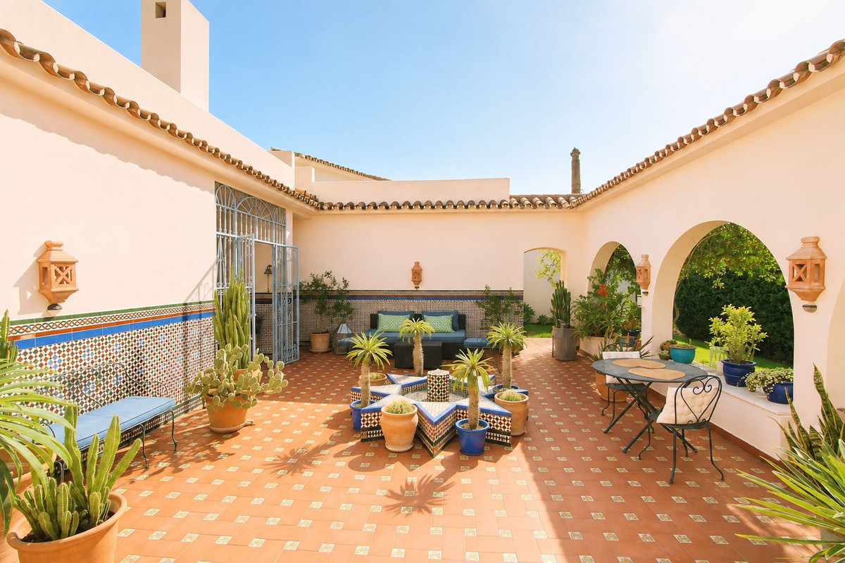 4 Bedroom Villa in Benahavís - Foto 33