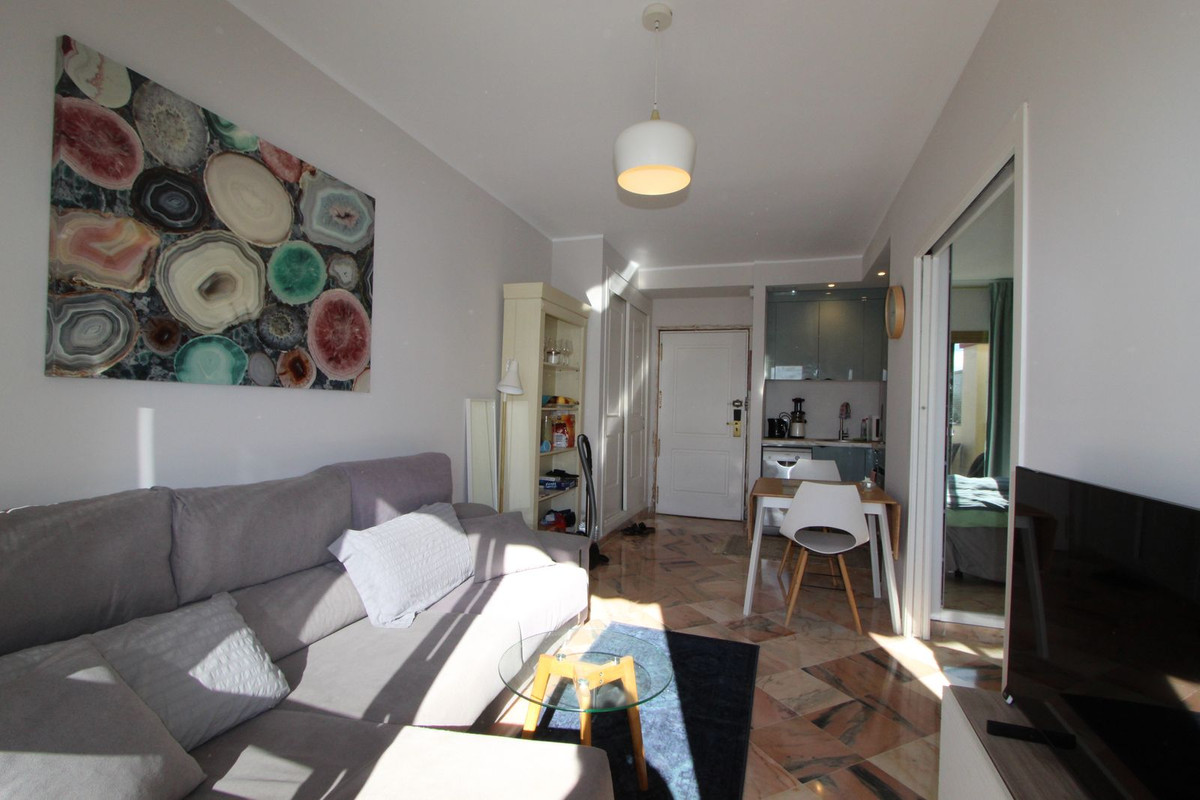 1 Bedroom Apartment in Marbella - Foto 6
