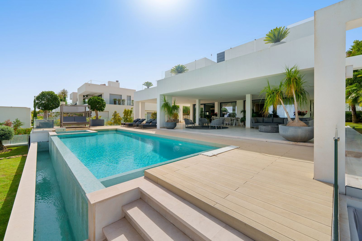 5 Bedroom Villa in Marbella - Foto 18