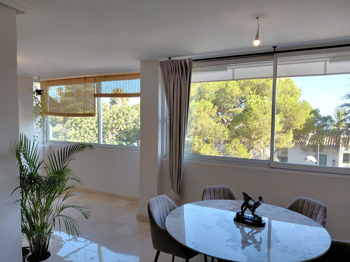2 Bedroom Apartment in Marbella - Photo 7
