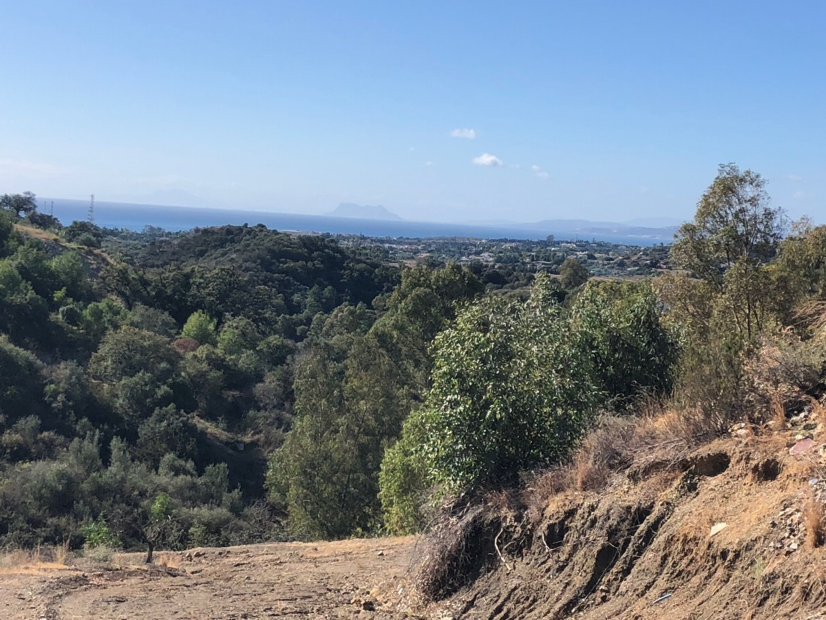 4,281 m² Plot in Estepona - Photo 4