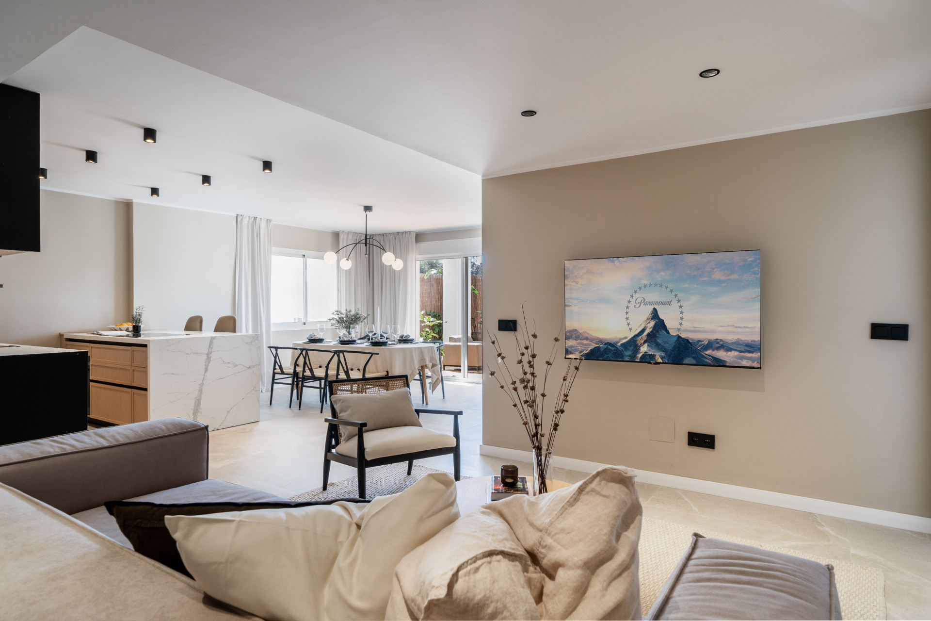 4 Bedroom Apartment in Marbella - Photo 7
