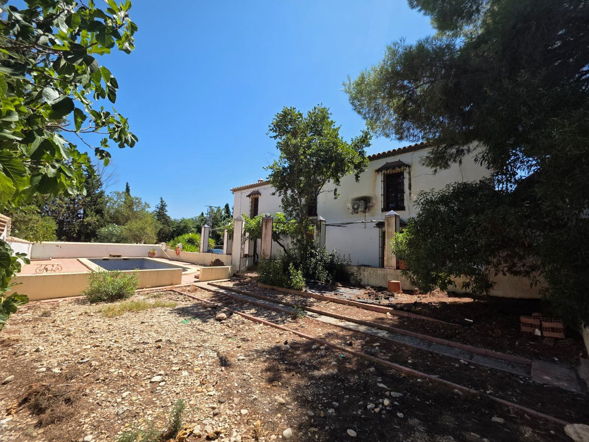 8 Bedroom Country house in Antequera - Photo 72