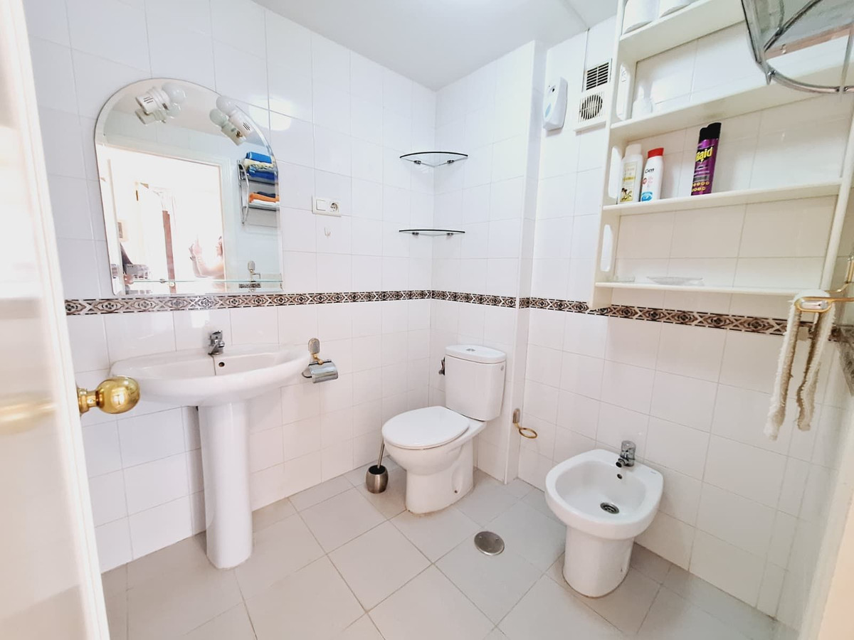 3 Bedroom Apartment in Fuengirola - Foto 16