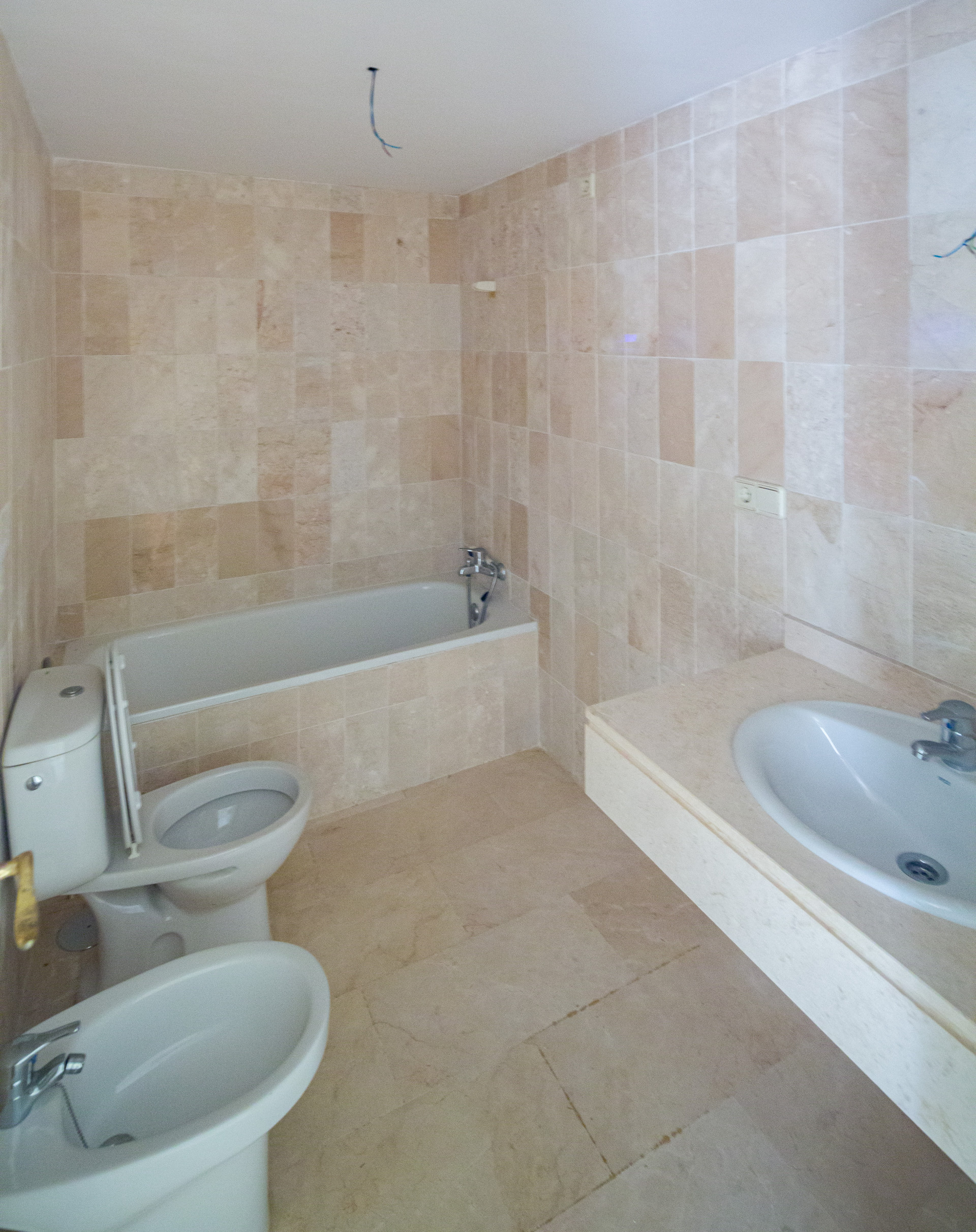 5 Bedroom Apartment in Estepona - Photo 29