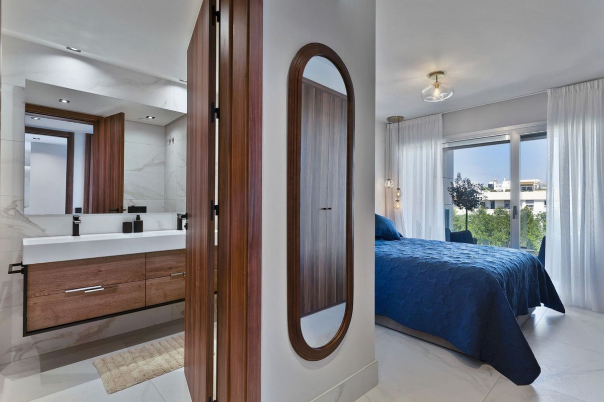 3 Bedroom Apartment in San Pedro de Alcántara - Photo 21