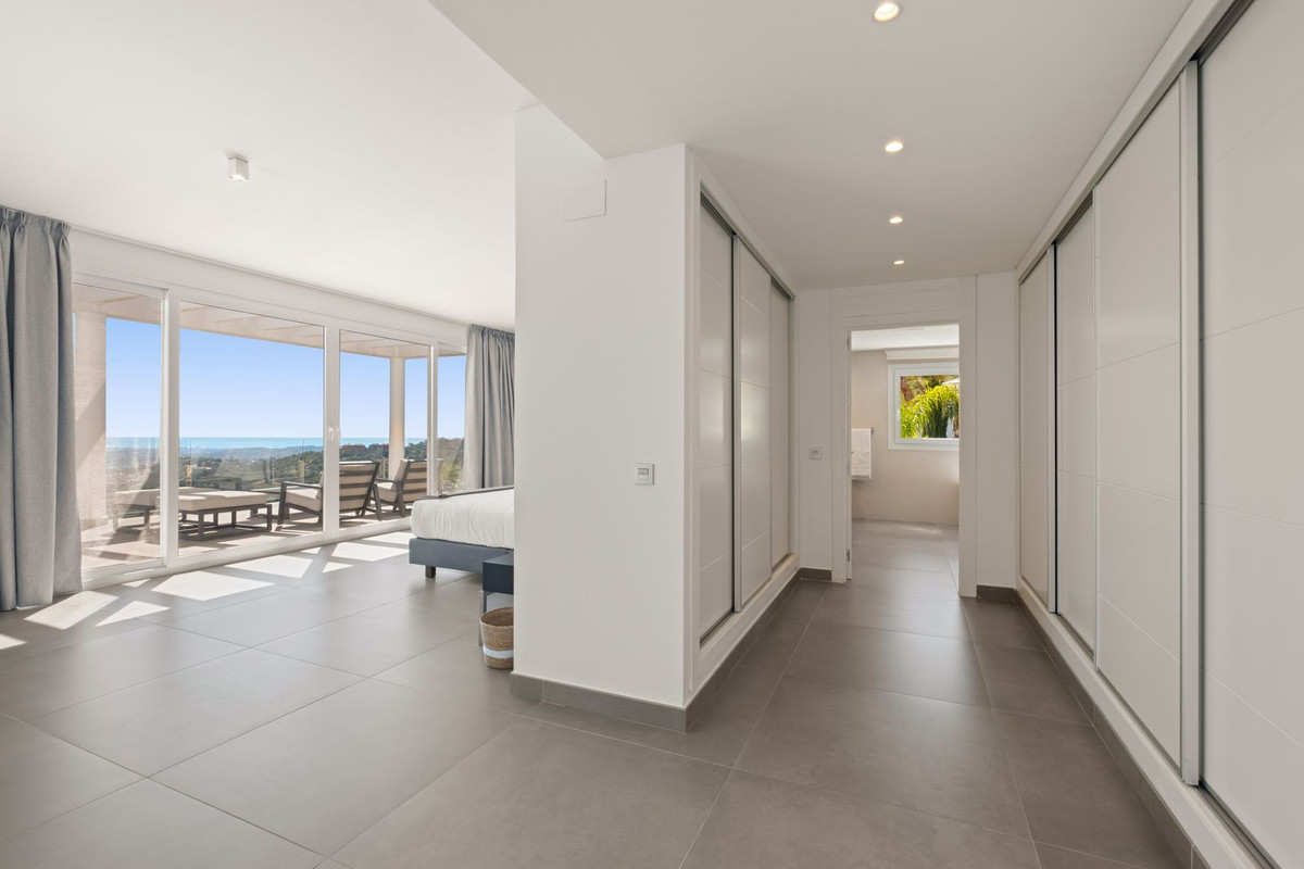 5 Bedroom Villa in Marbella - Foto 24