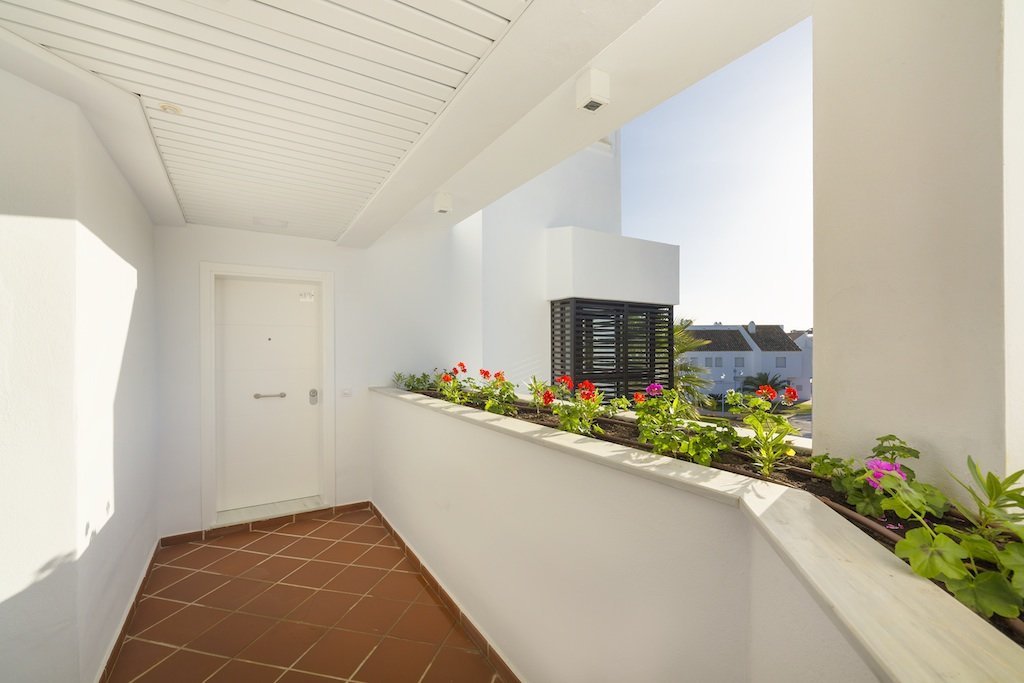 2 Bedroom Apartment in Casares - Photo 13