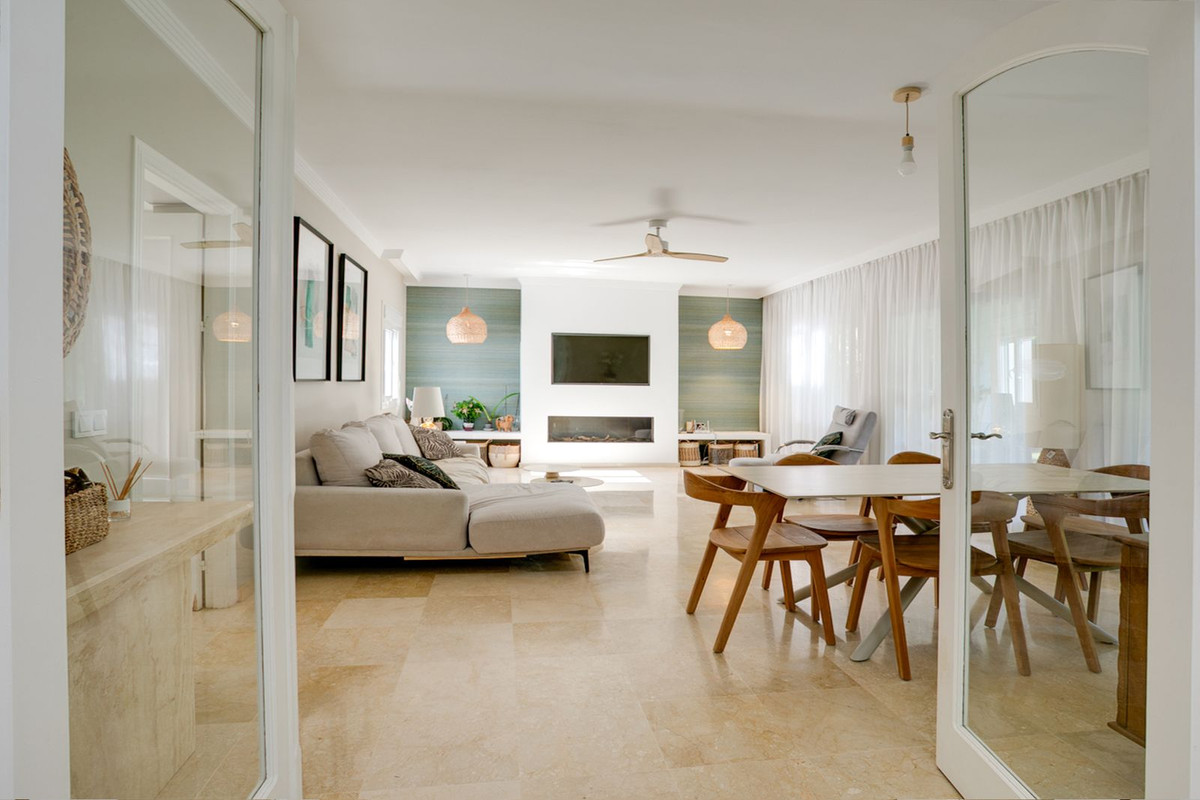 3 Bedroom Villa in Estepona - Foto 4