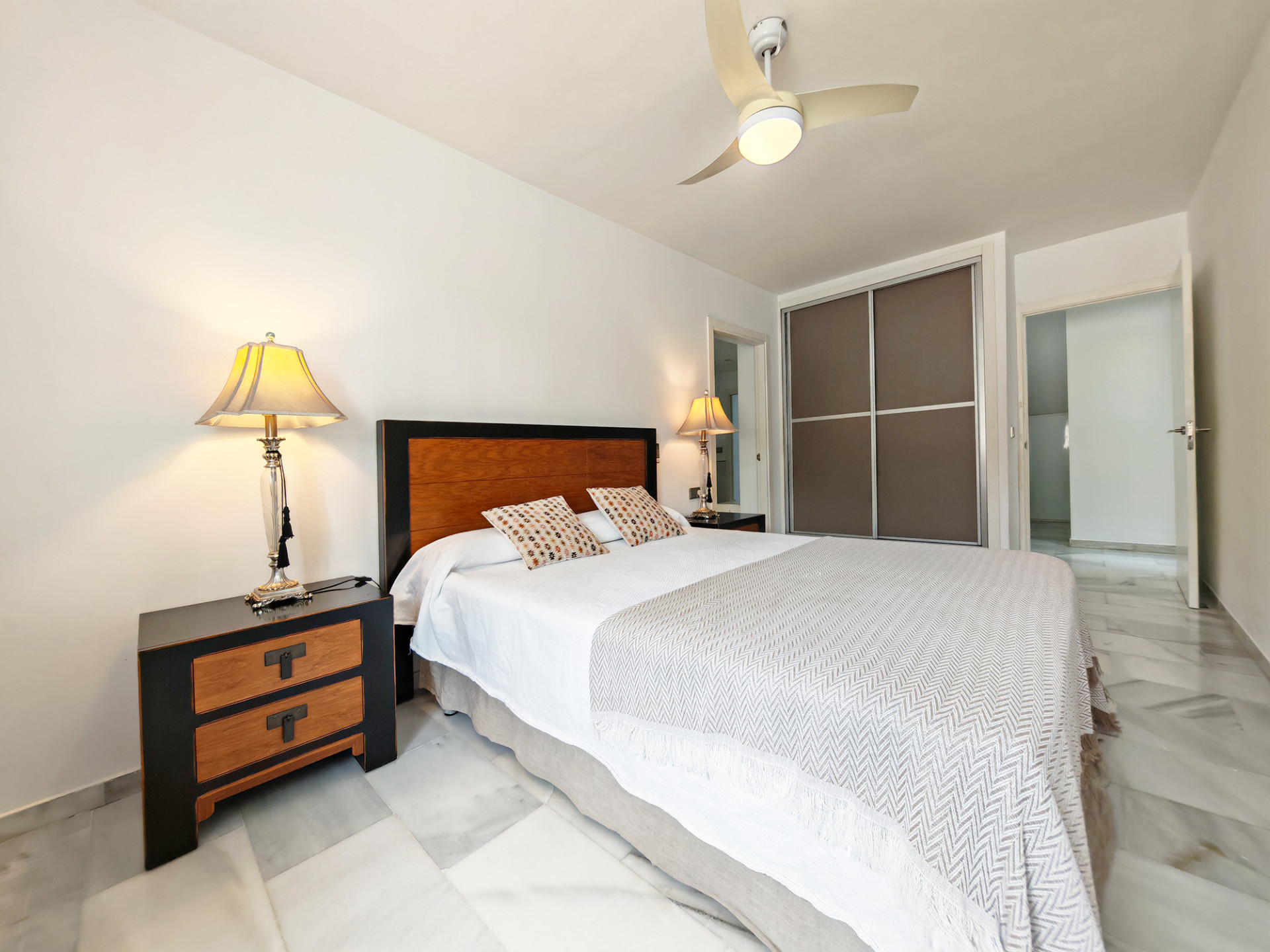 4 Bedroom Villa in Mijas - Photo 14