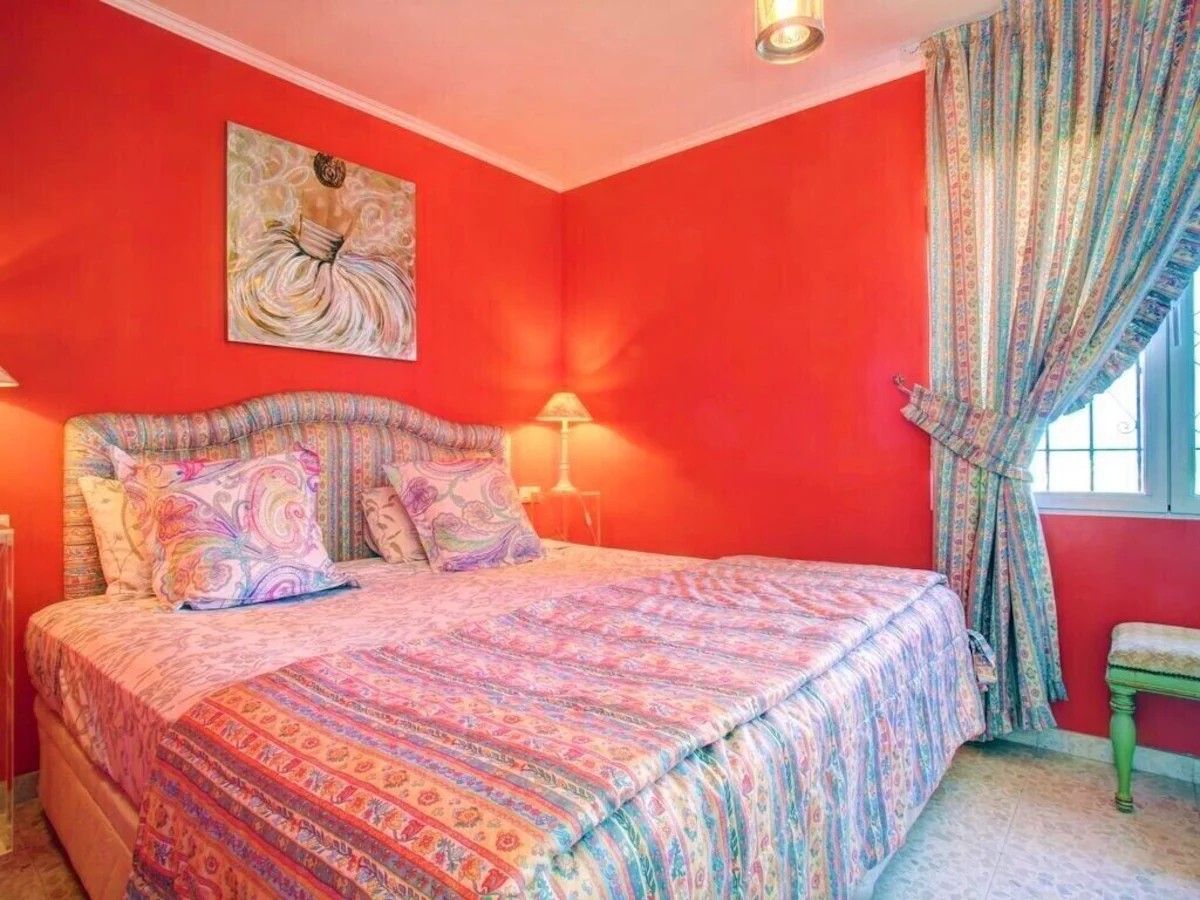 6 Bedroom Villa in Marbella - Photo 19