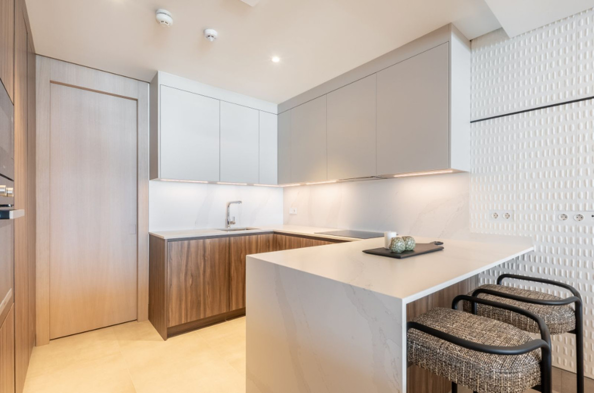3 Bedroom Apartment in Málaga - Photo 30