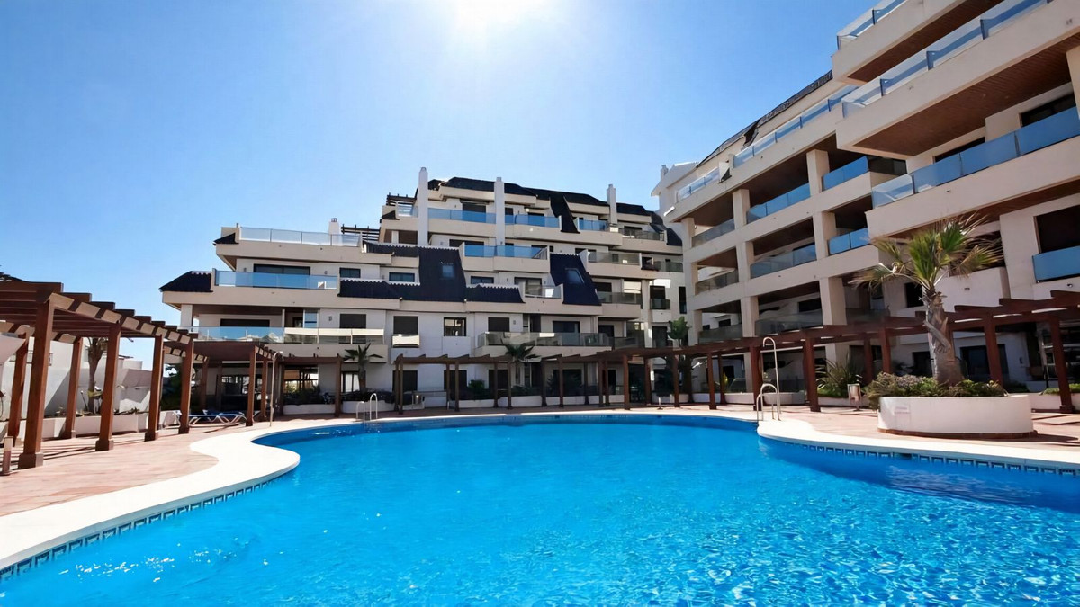 2 Bedroom Apartment in La Duquesa - Foto 9