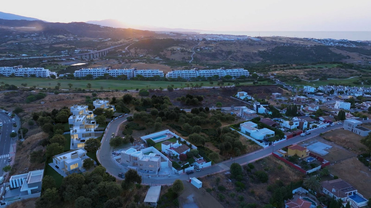 3 Bedroom Villa in Estepona - Photo 9
