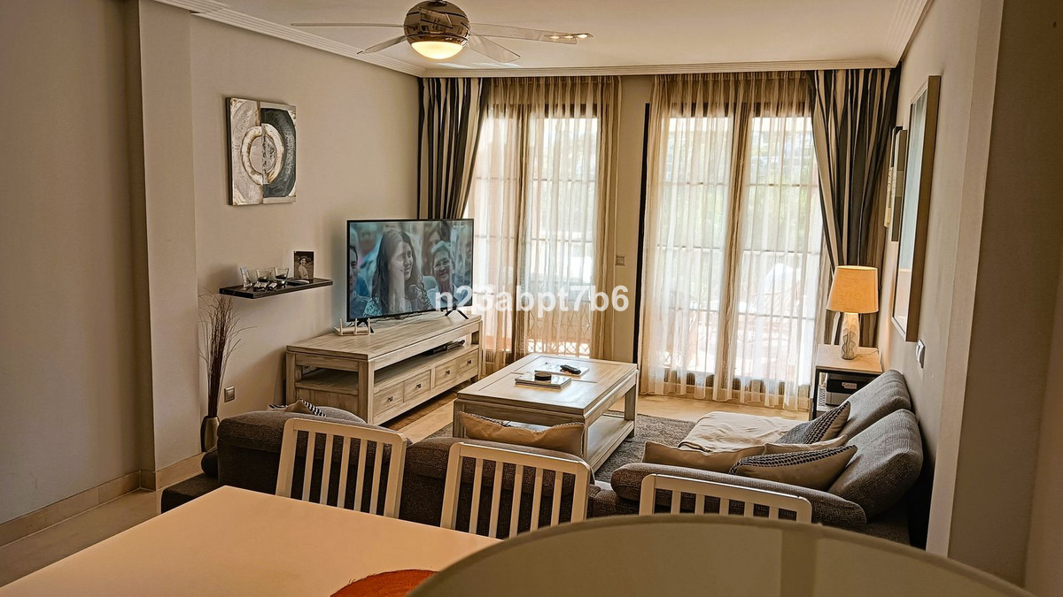 3 Bedroom Apartment in Benahavís - Foto 4