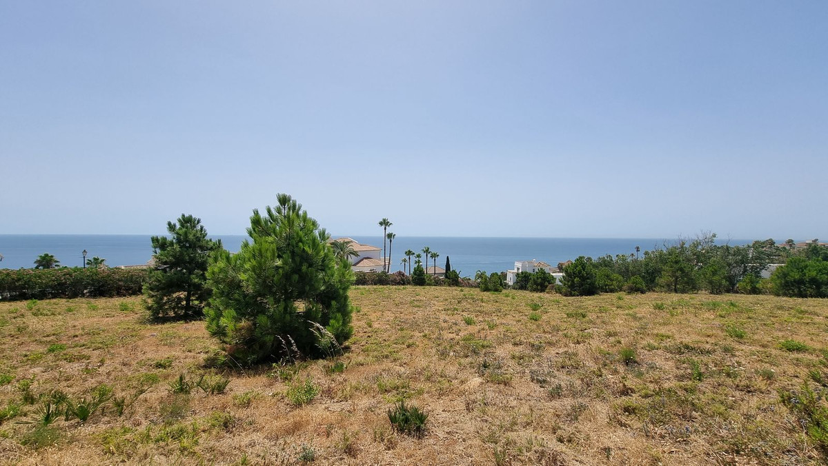 1,869 m² Plot in Manilva - Photo 4