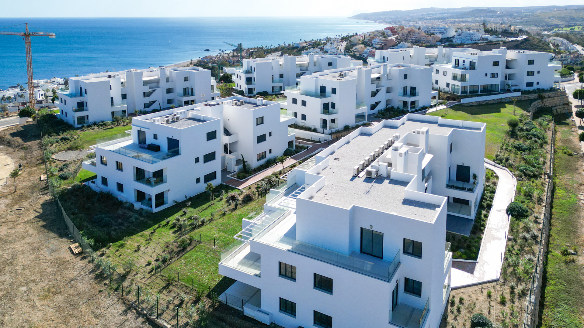 3 Bedroom Apartment in Estepona - Photo 25