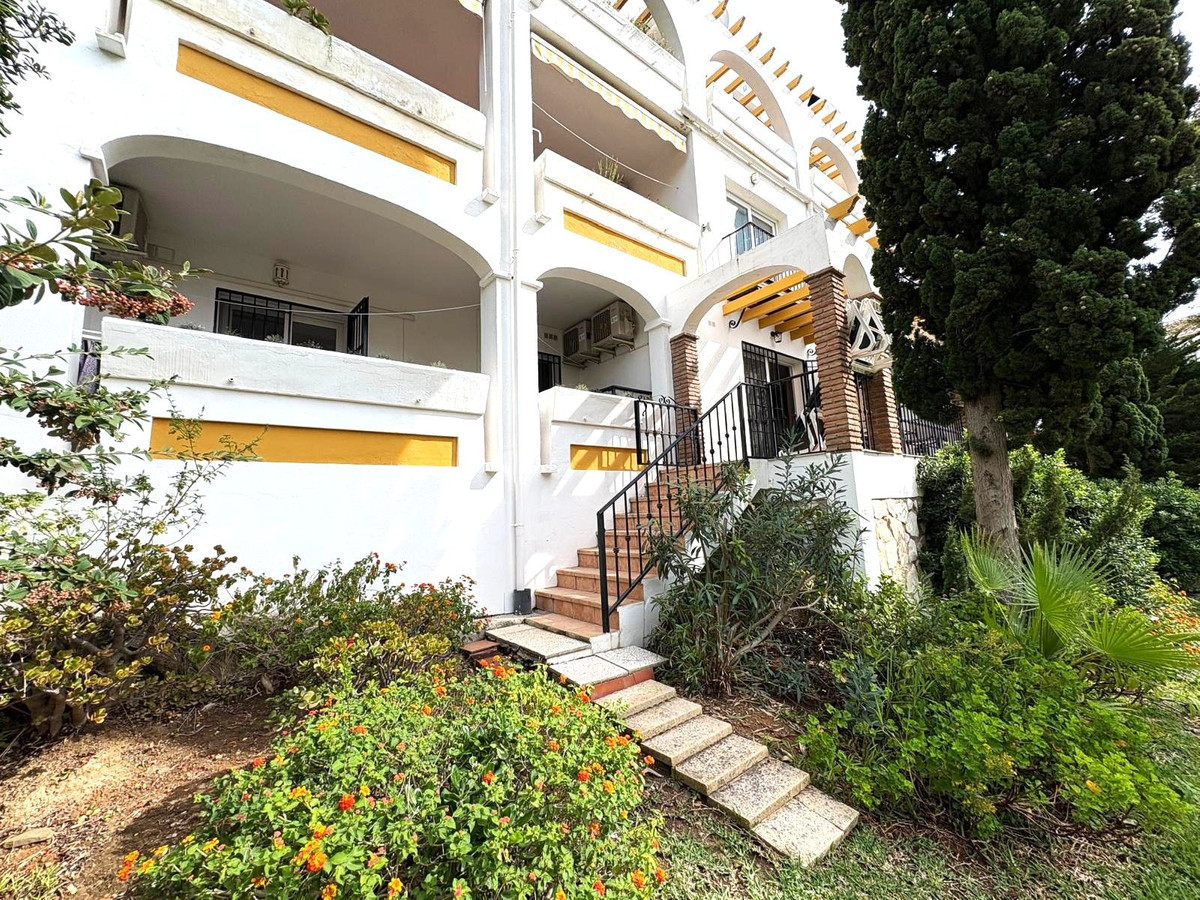 2 Bedroom Apartment in Mijas - Foto 4