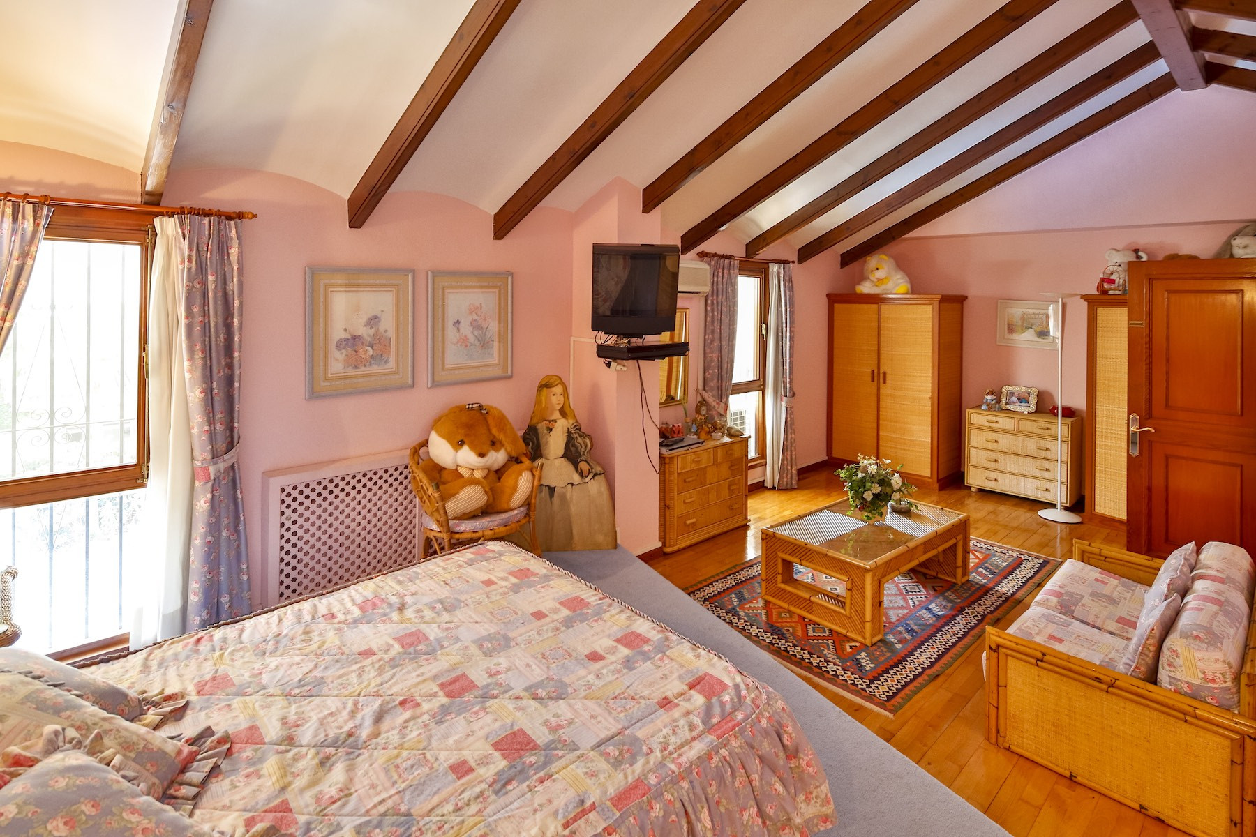 6 Bedroom Villa in Marbella - Photo 14
