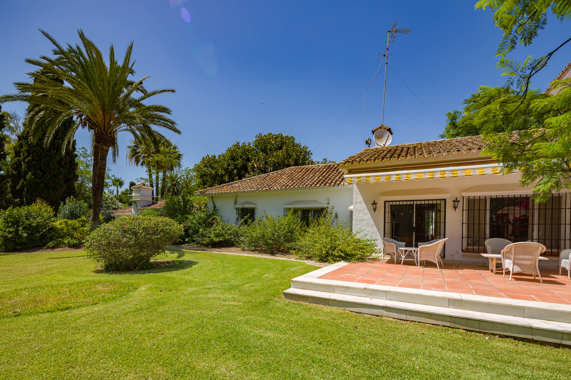 6 Bedroom Villa in San Pedro de Alcántara - Photo 23