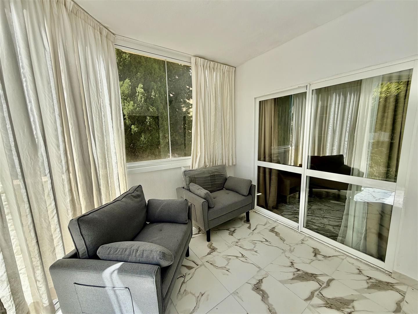 3 Bedroom Apartment in Marbella - Photo 19