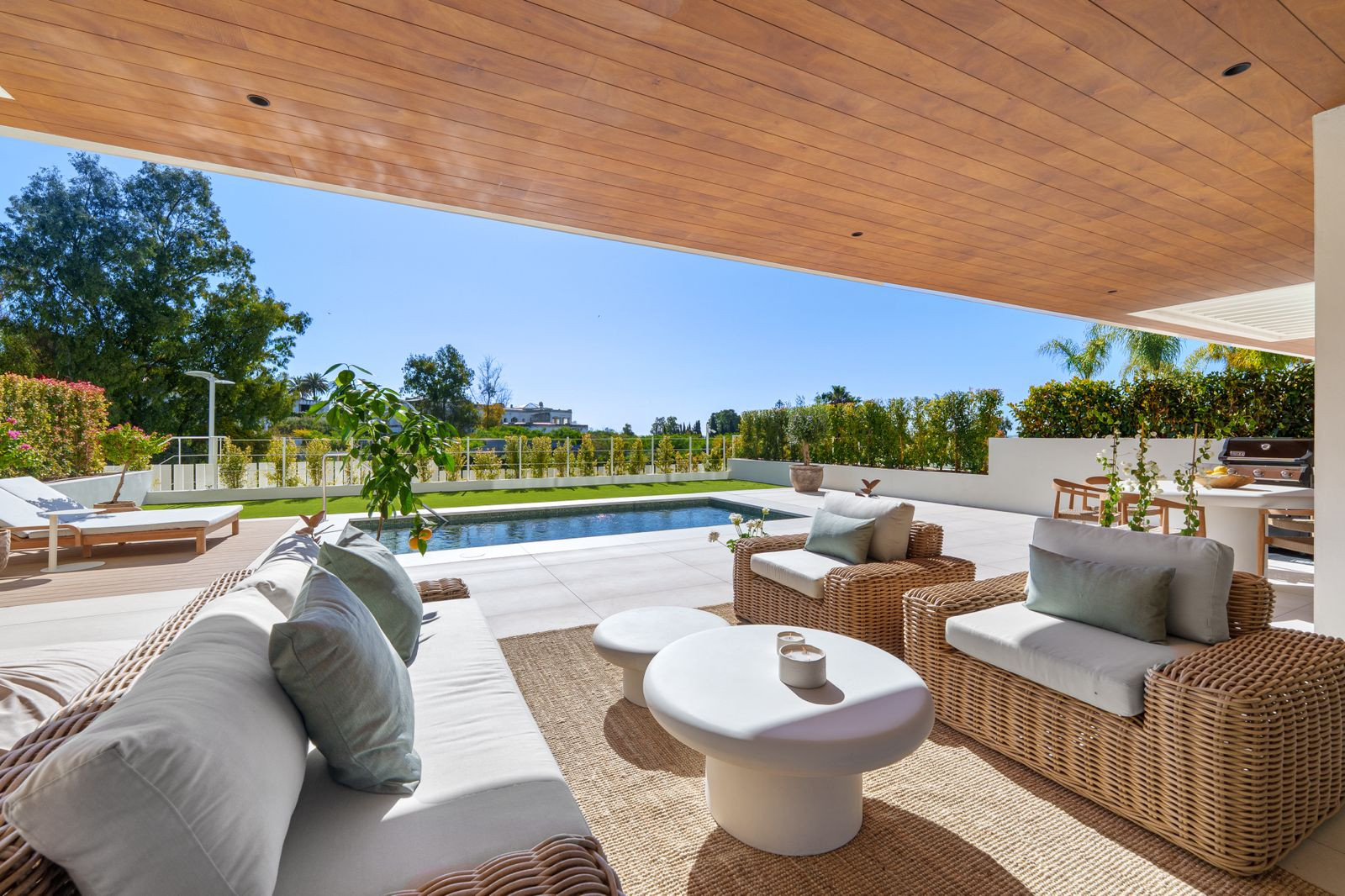 4 Bedroom Townhouse in Marbella - Photo 2