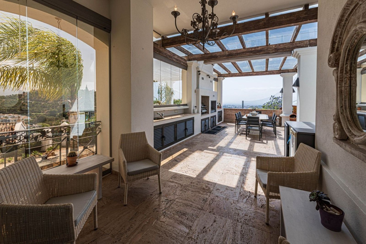 4 Bedroom Villa in Benahavís - Foto 8