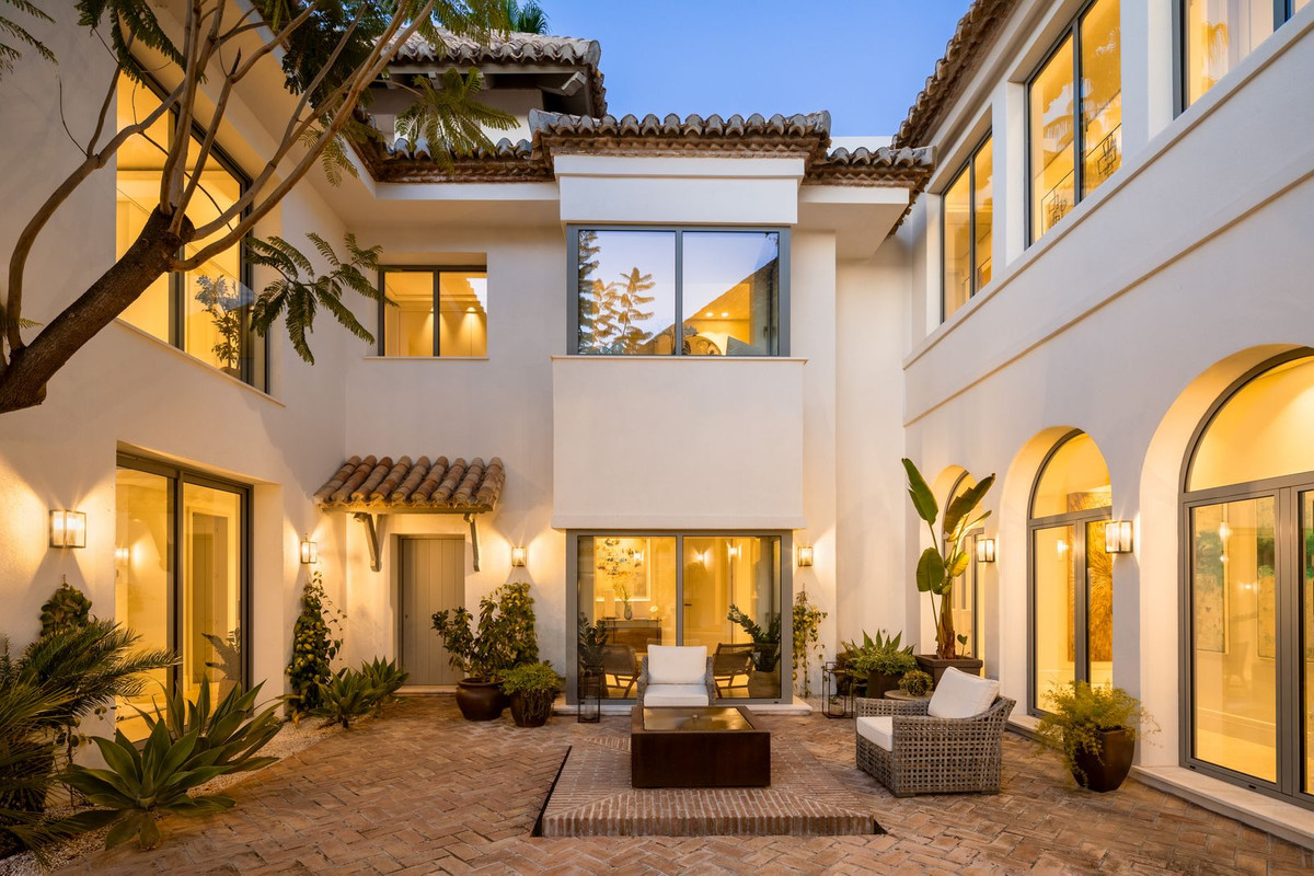 7 Bedroom Villa in Benahavís - Foto 33
