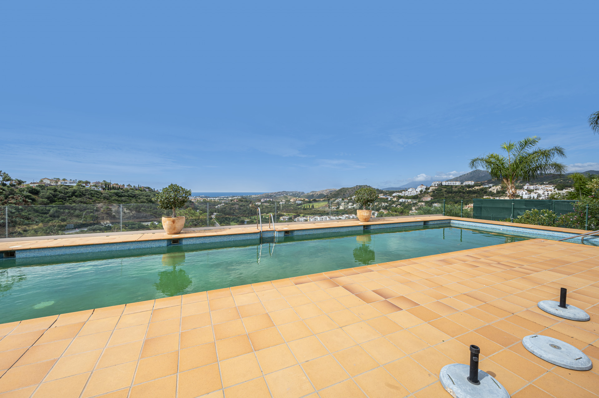 2 Bedroom Apartment in Benahavís - Фото 28