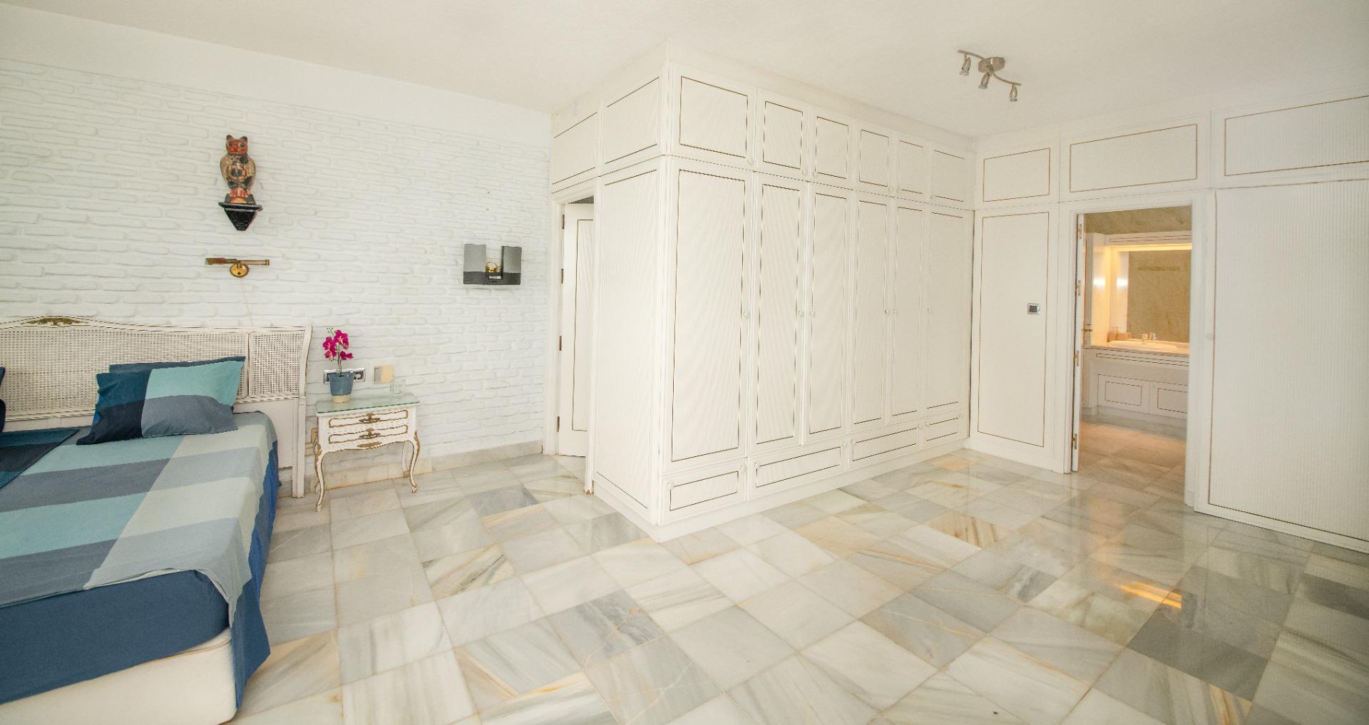 5 Bedroom Villa in Benalmádena - Foto 24